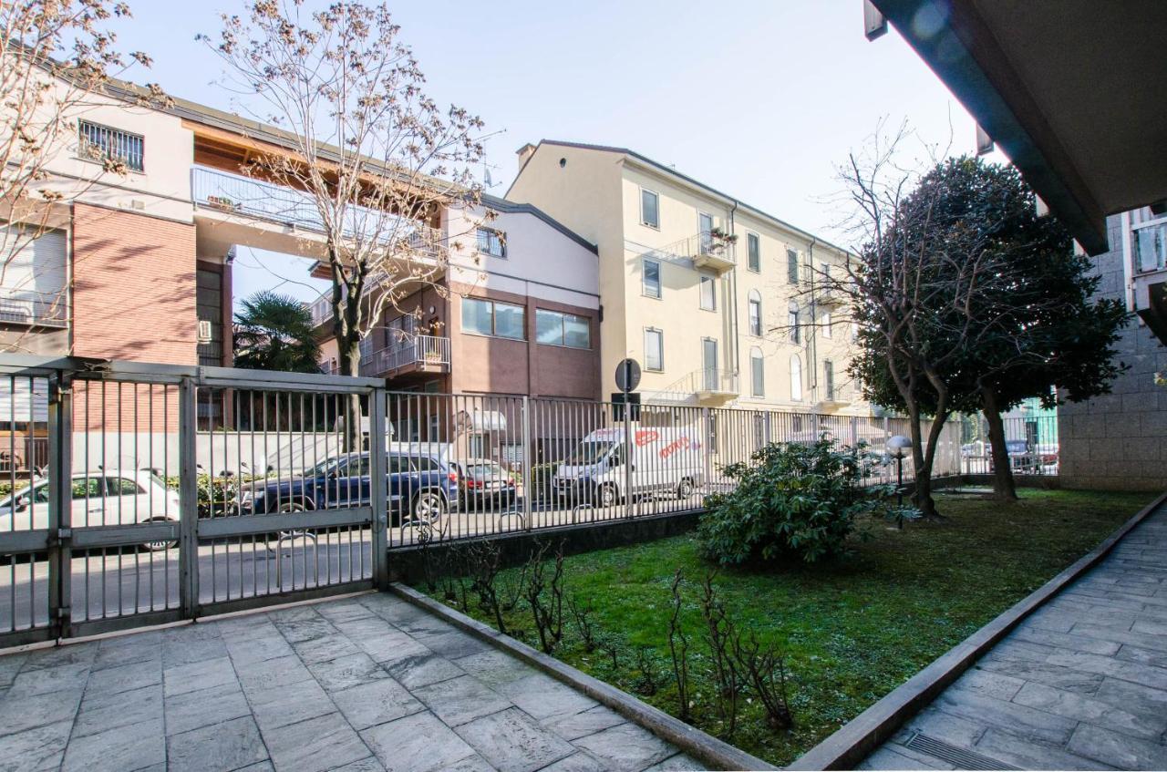 Zona Navigli - Smart House Con Tv 50 E Fast Wifi Apartment Milan Exterior photo
