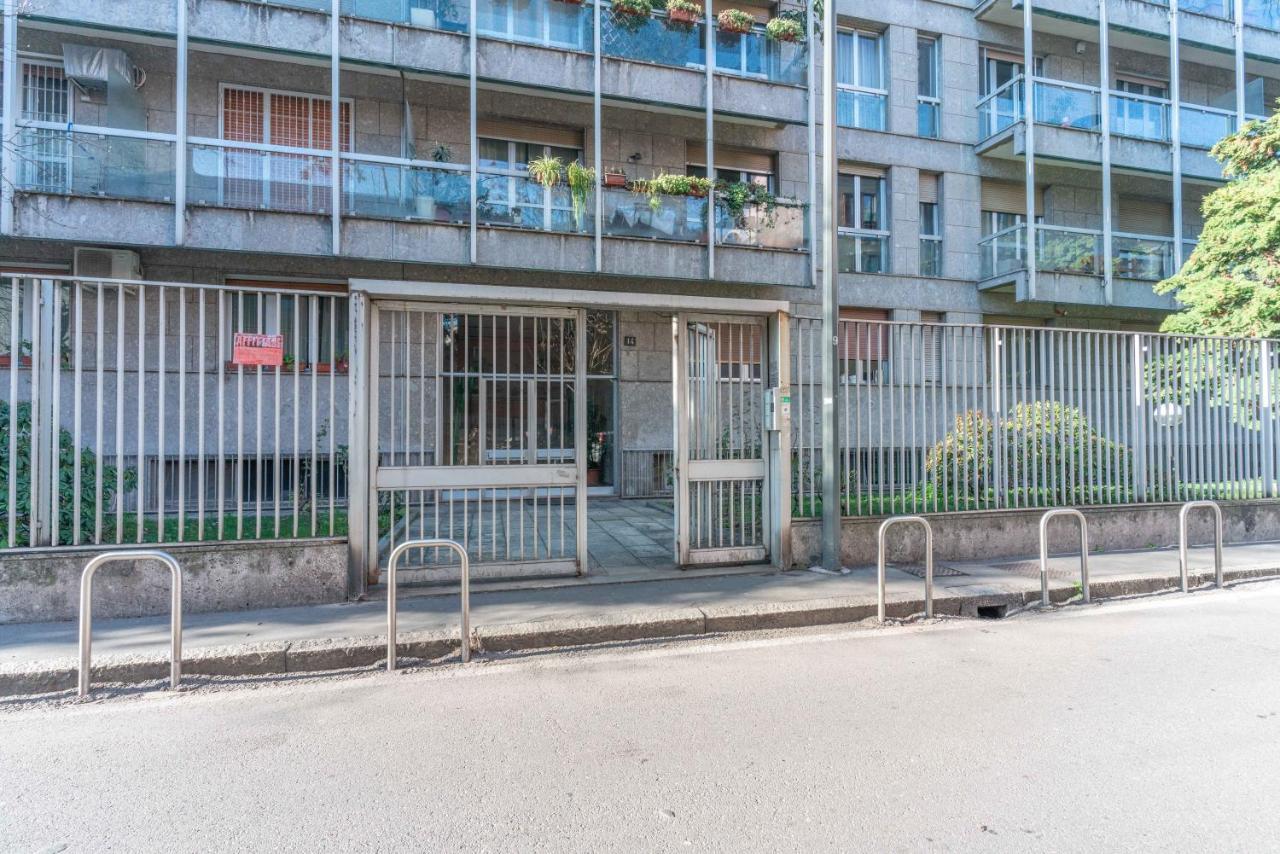 Zona Navigli - Smart House Con Tv 50 E Fast Wifi Apartment Milan Exterior photo